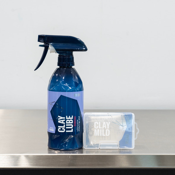 Clean Garage | Gyeon Q2M Clay Bar & Lube Kit | Paint Decon Combo