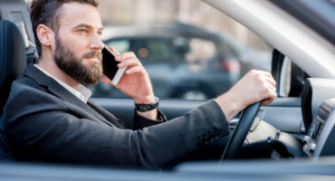 NetVox Assurances - Assurance auto conducteur malussé : téléphone au volant et suspension de permis