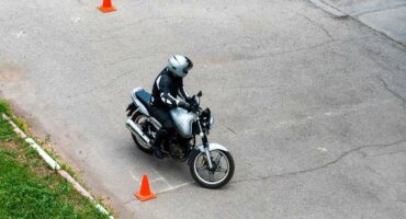 NetVox Assurances : Réussir votre plateau au permis moto